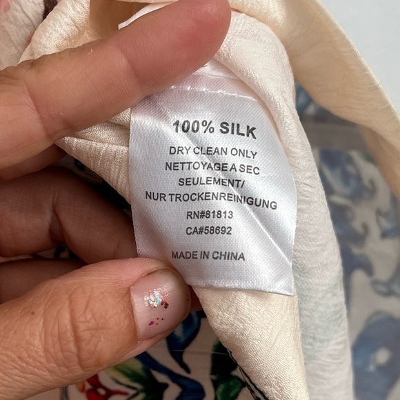 Dikamni | 100% Silk Gorgeous Floral Dress - Picture 6 of 7